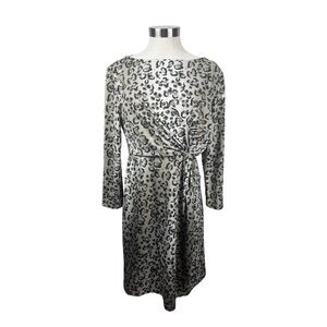 Tracy‎ Negoshian Tan, Black, & Gold Long Pint Long Sleeve Dress Size Medium